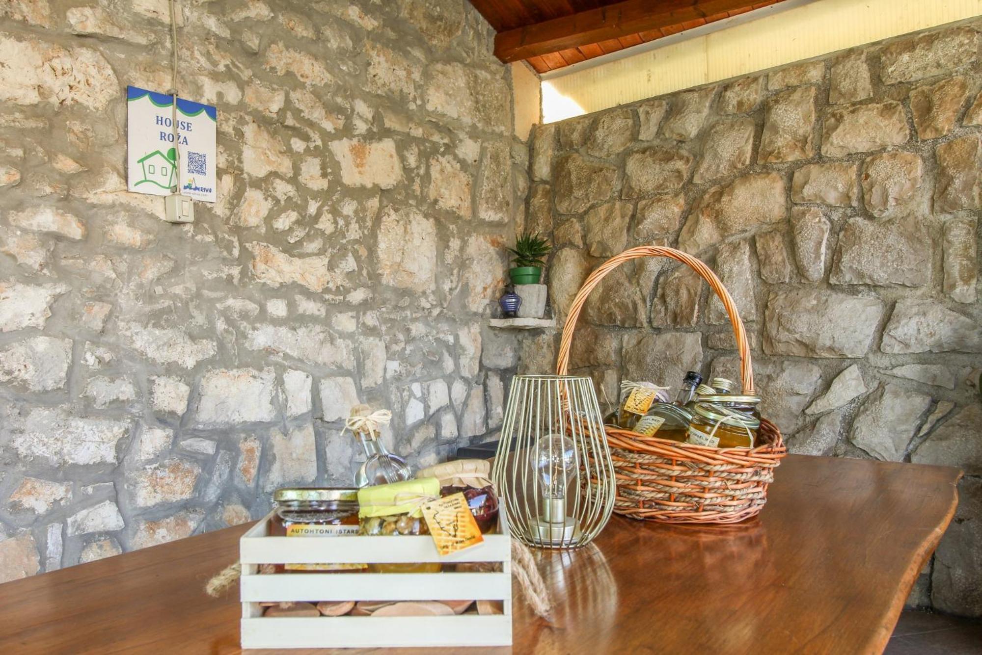Vila Roza In Sveti Bartol Labin  Exteriér fotografie